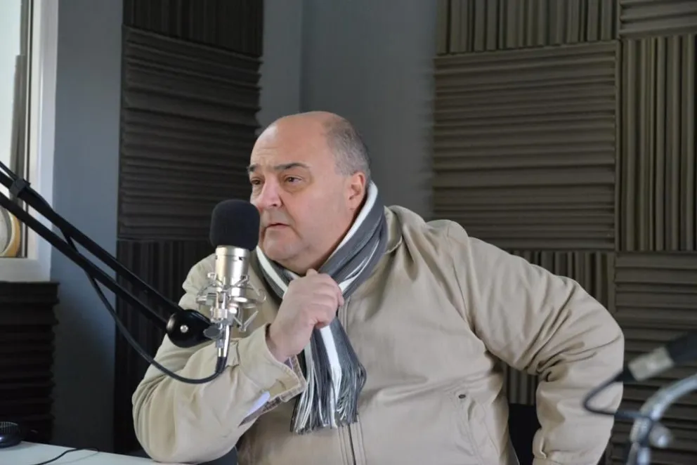 Gerardo Bari continúa internado y es asistido con respirador artificial