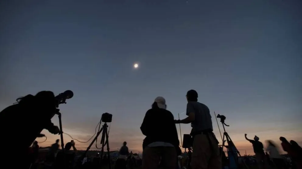 Eclipse: cuáles son las ciudades rionegrinas que quedarán a oscuras