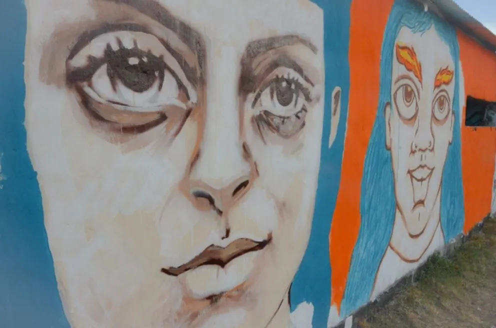 Pintaron un mural sobre la eliminación de la violencia contra la mujer