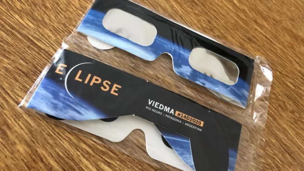 Eclipse: los lentes deben usarse por intervalos y durante menos de 45 segundos