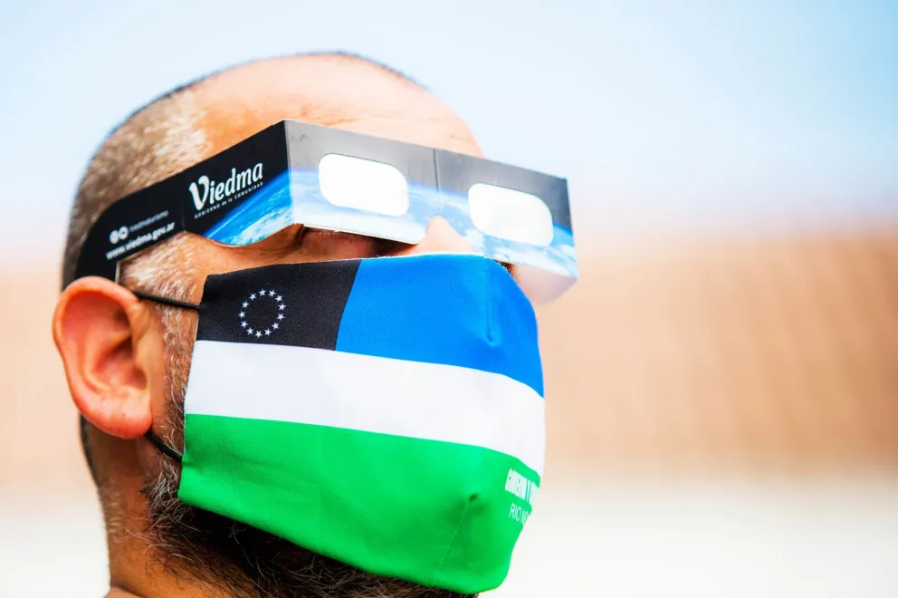 #Eclipse2020: ¿Cuáles son las consecuencias de mirar sin protección?