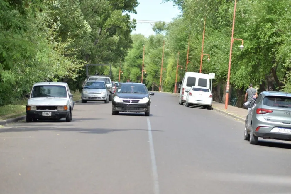 Trabajan en una Ordenanza para mejorar la circulación en avenida Costanera