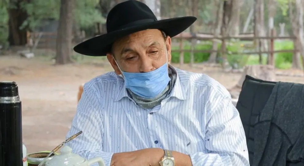 Chaqueño Palavecino en la quiebra, vende sus bienes para sobrevivir