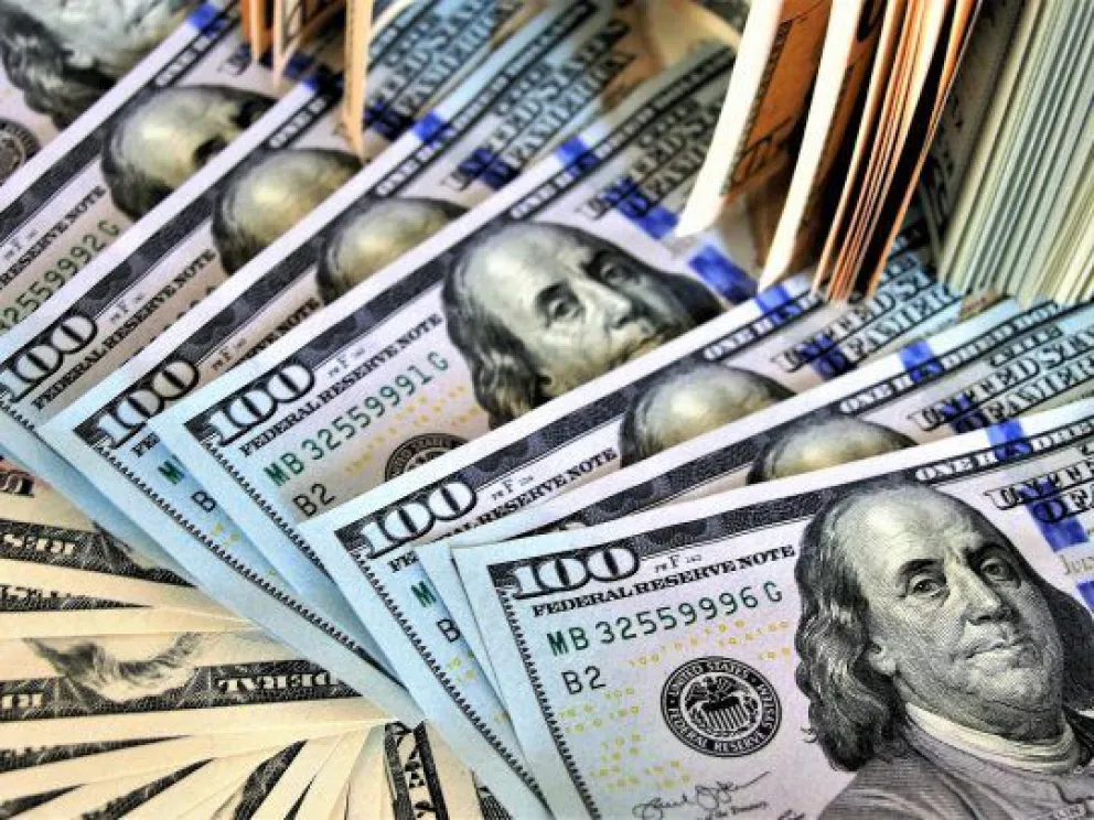 Dólar blue: 144 para la compra y 150 para la venta