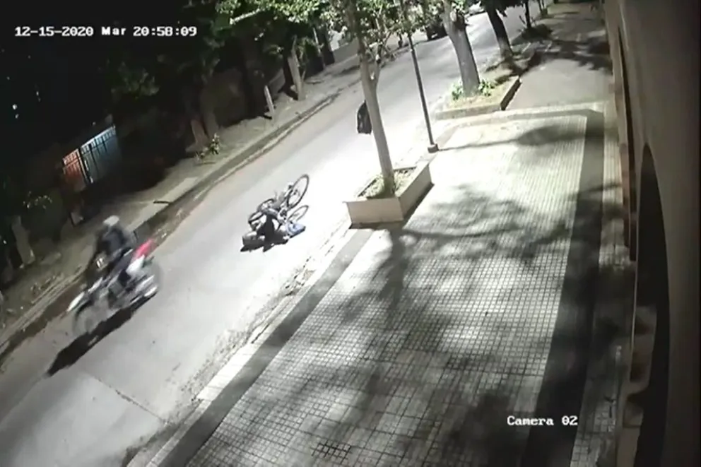 Motochorros ejecutaron de un balazo en la cabeza a un joven ciclista