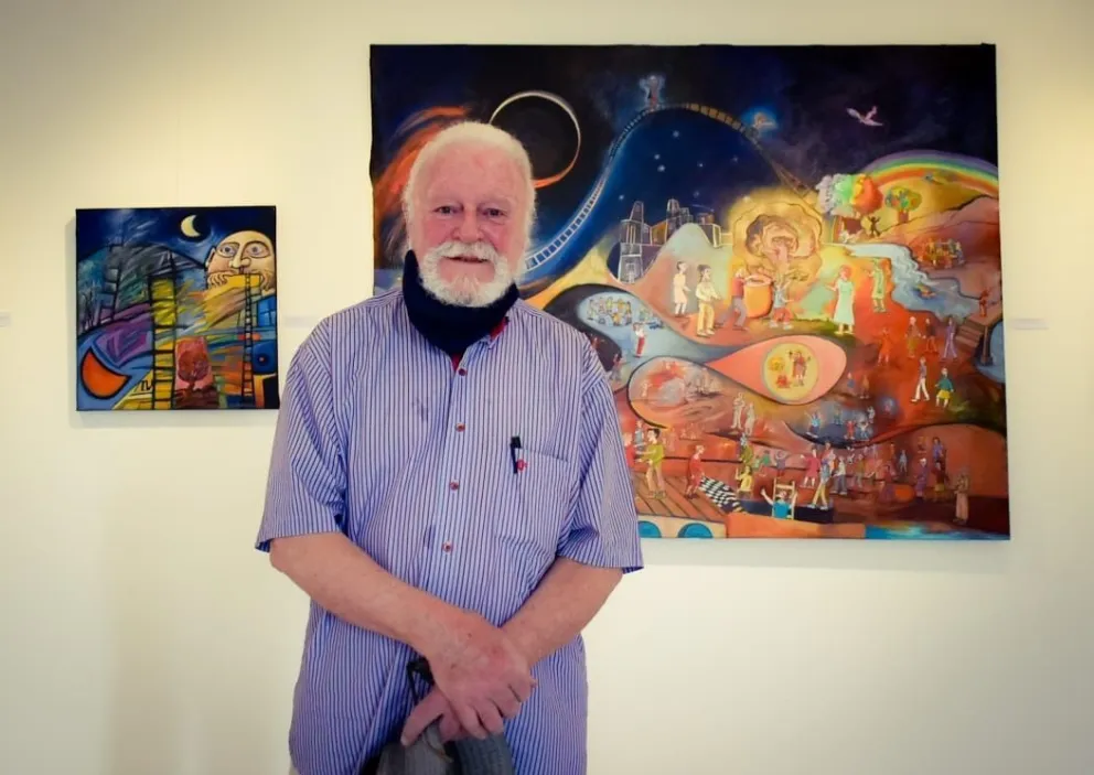 Con obras recargadas de mensajes, Marchesi expuso una nueva muestra en el Centro Cultural