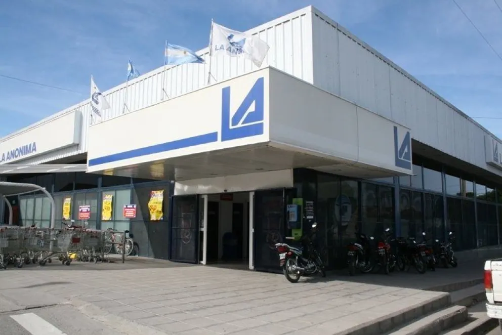 Acordaron el horario de cierre de supermercados en Navidad y Año Nuevo