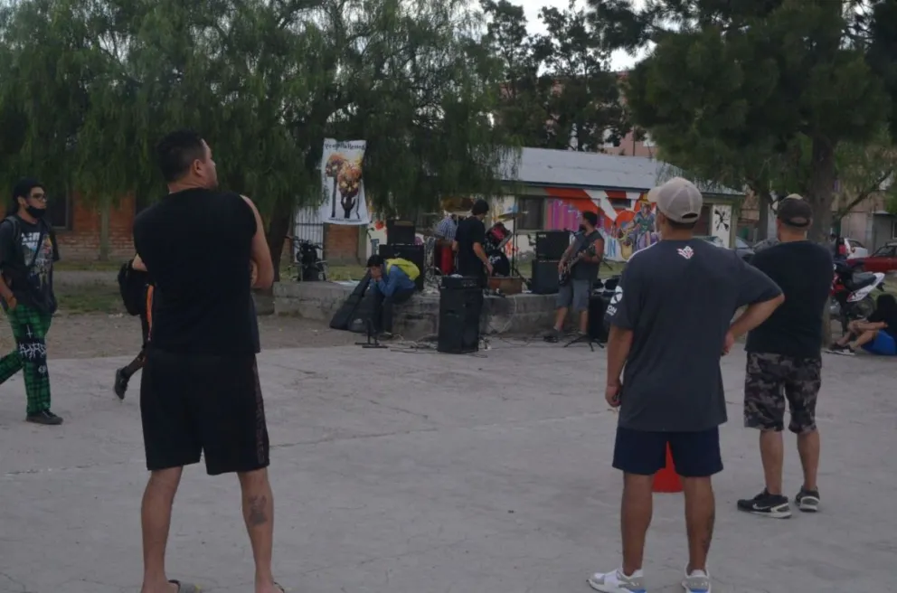 Y un día volvió el rock presencial a la capital provincial