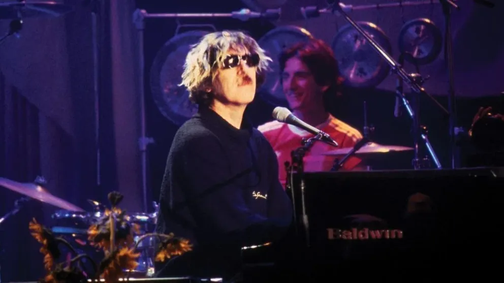 Ya está en vinilo el recital de Charly García en MTV Unplugged