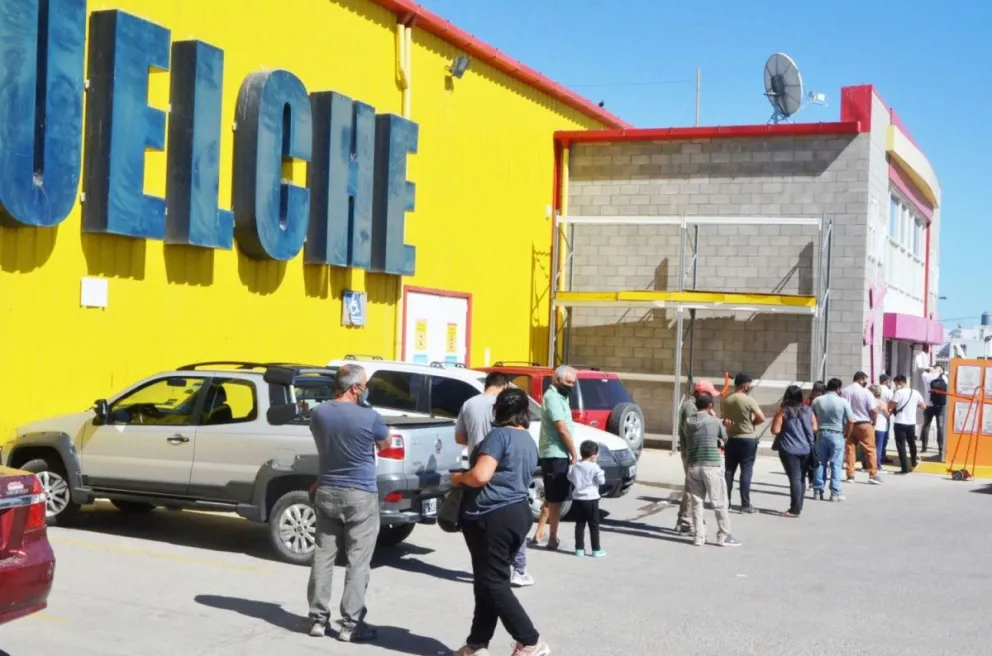 Iniciaron medidas de fuerza en reclamo del pago completo de aguinaldo