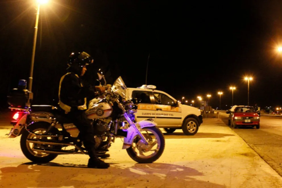 Preparan un fuerte operativo policial en la costanera para Navidad
