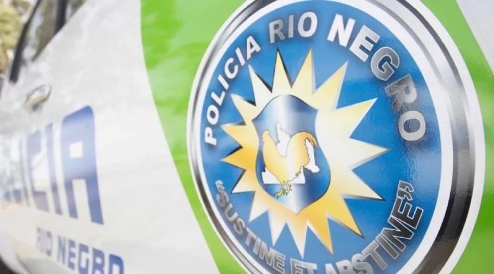 Policiales en Río Negro: Dos niños encerrados, violento robo y disparos al aire
