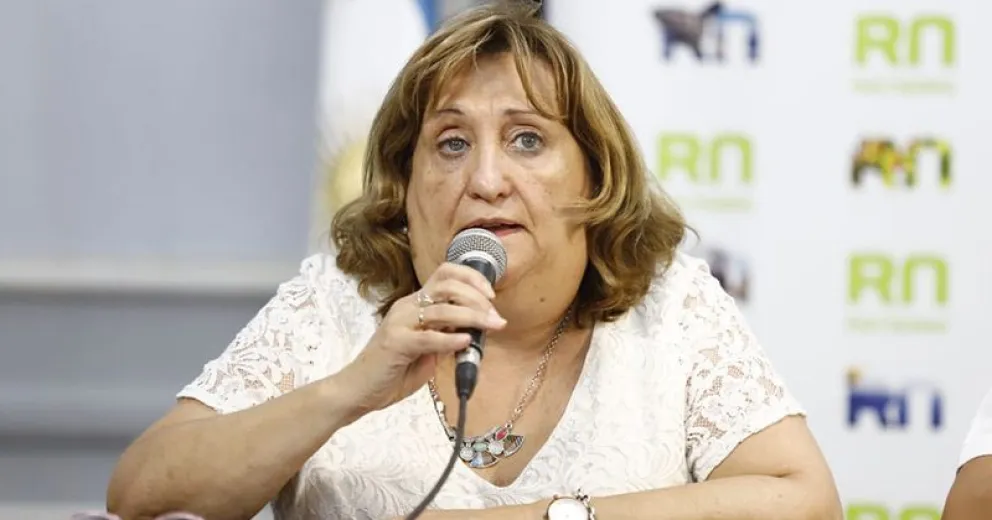 Internaron a la ministra de Educación Jara Tracchia