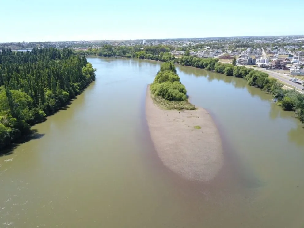 Viedma tendrá una isla integrada a la ciudad por primera vez