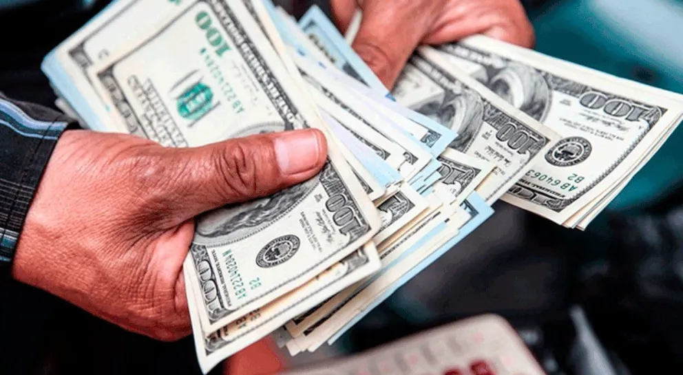 Por qué el dólar blue anotó su mayor suba en un mes y medio
