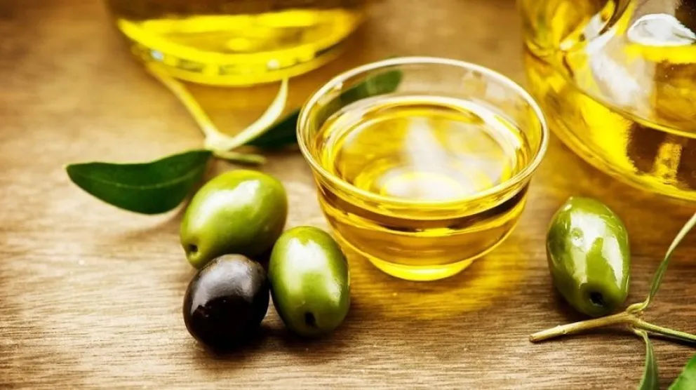 Cómo reconocer si el aceite de oliva que comprás es genuino o es un fraude