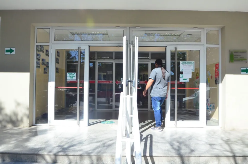 Viedma volvió a tener una suba de casos de covid y acumula más de 300 activos