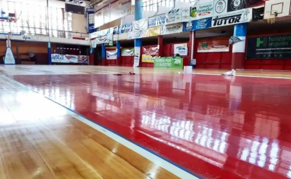 Inscripciones en el Polideportivo Ángel Cayetano Arias 