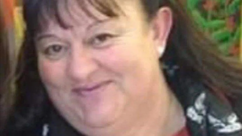Mujer muere desangrada tras ser atacada por sus perros