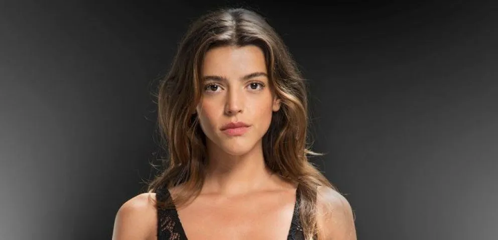 Desnudo total de Calu Rivero para celebrar la legalización del aborto