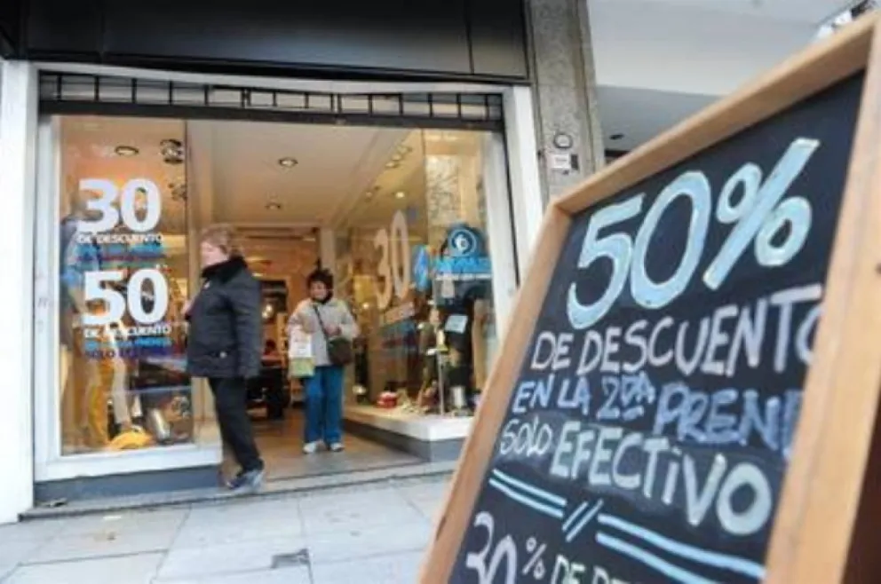 Las ventas minoristas cayeron 21,4 por ciento en 2020
