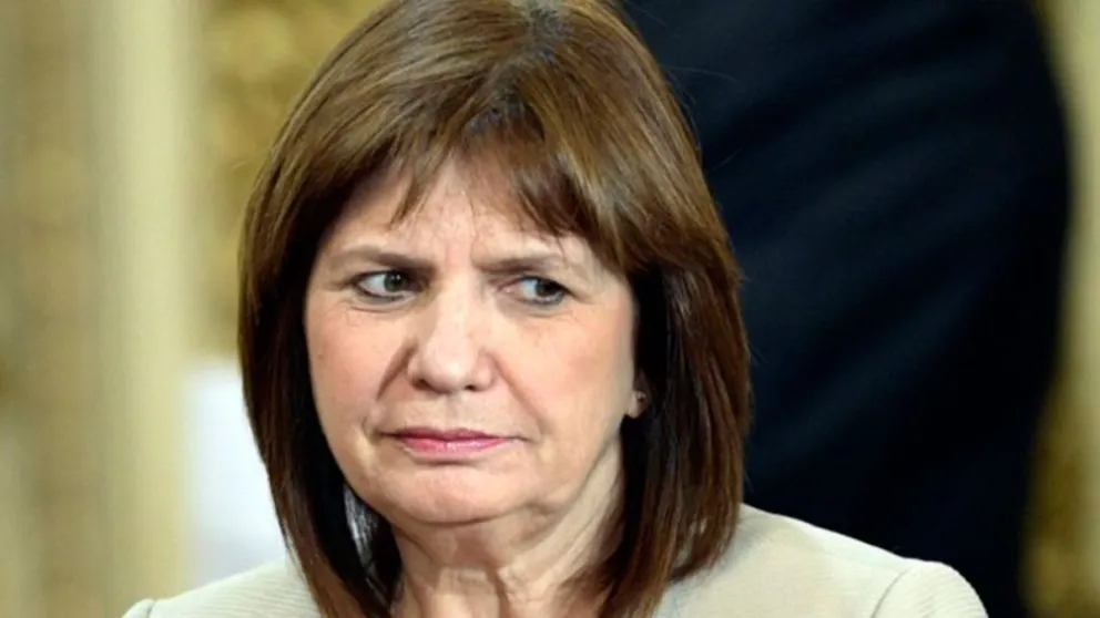Fake news: Patricia Bullrich publicó una foto vieja de Fabiola Yañez para criticar el toque de queda