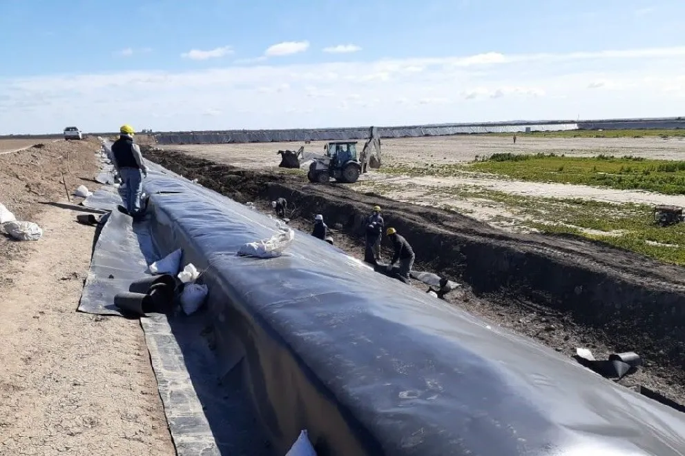 Avanza la obra de saneamiento en Viedma