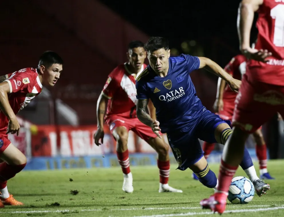 Boca empató con Argentinos Juniors y es el primer finalista