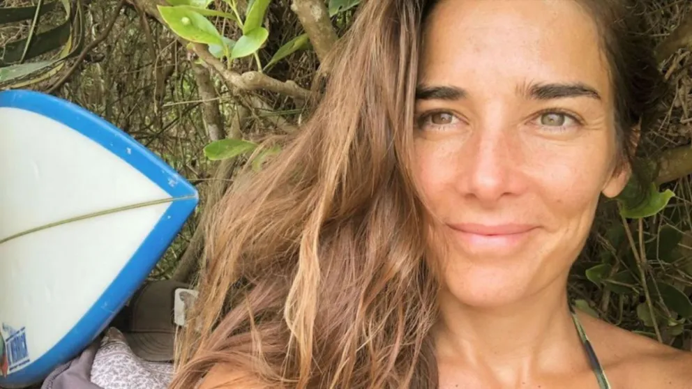 Contorsionismo en bikini: Juana Viale mostró sus habilidades