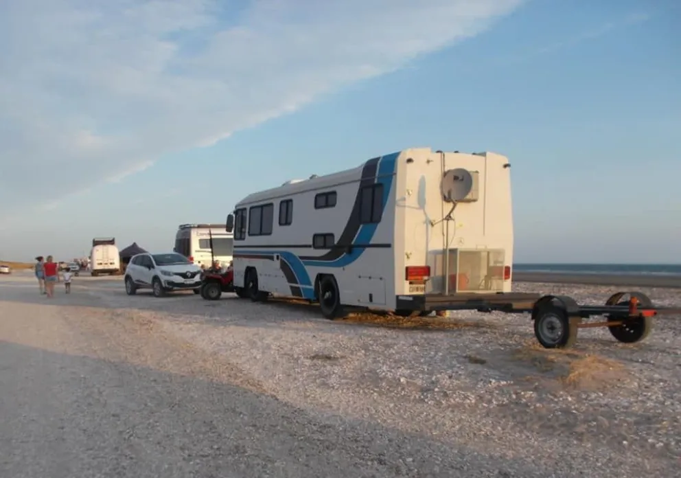 Hay que pagar para acampar en el Puerto de San Antonio