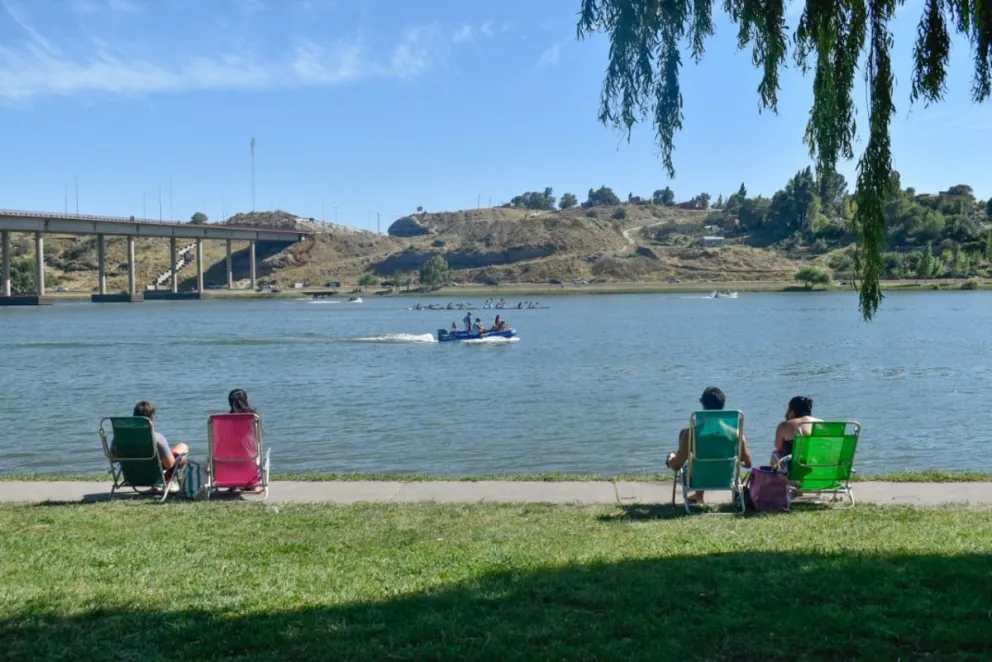 Cómo vivió la gente la llegada de la Regata del río Negro en pandemia