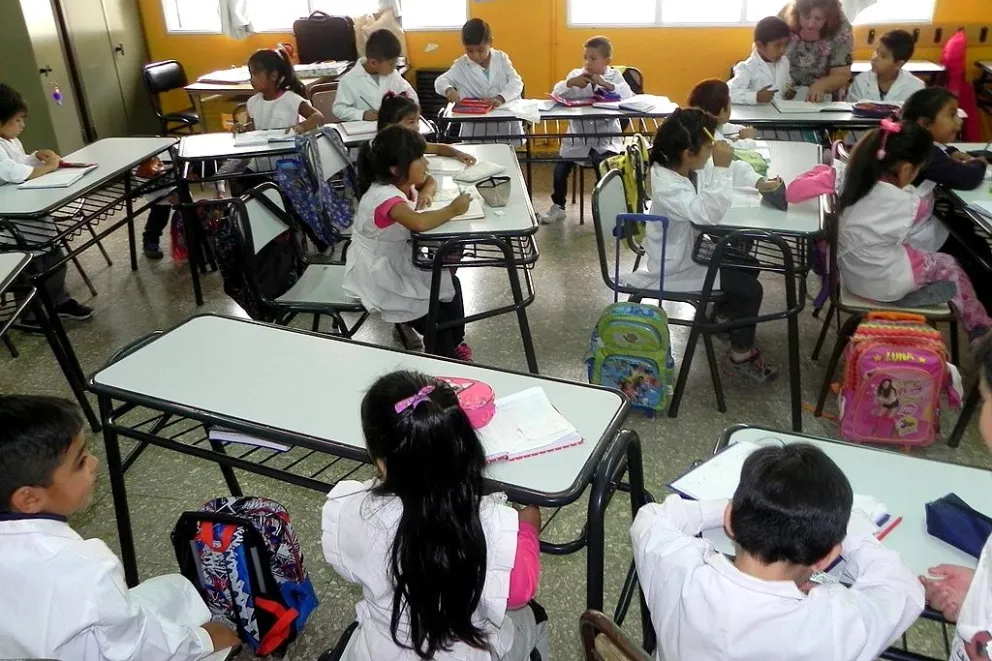 Vuelta a clases: la canasta escolar llega con aumentos de hasta 48%