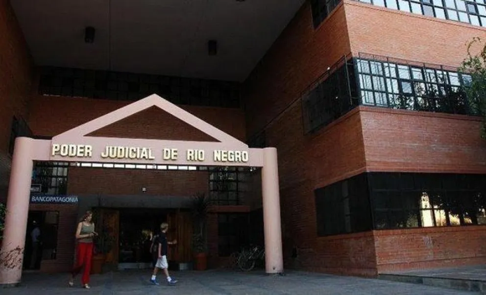 Telefónica deberá resarcir a una vecina viedmense