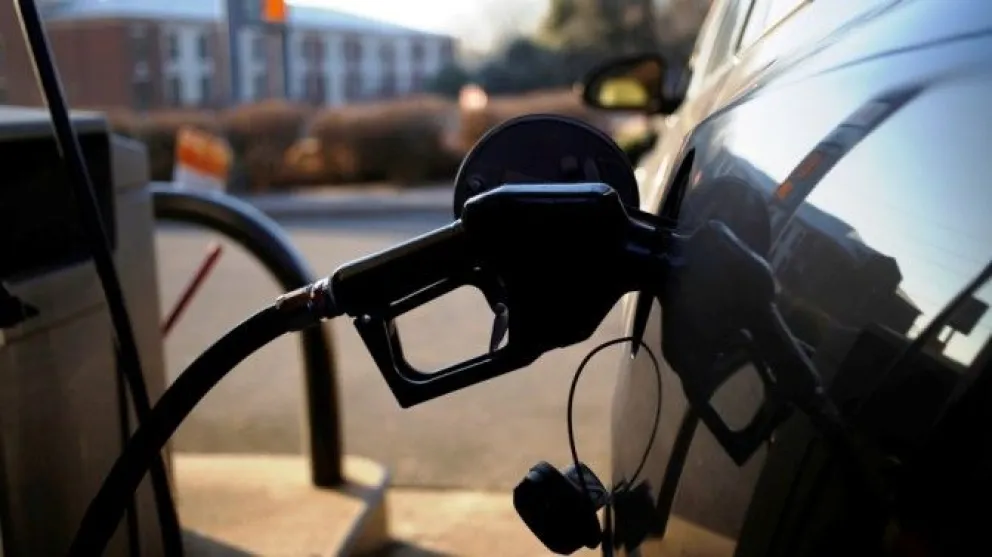 Postergan hasta el 12 de marzo la suba en el impuesto a los combustibles