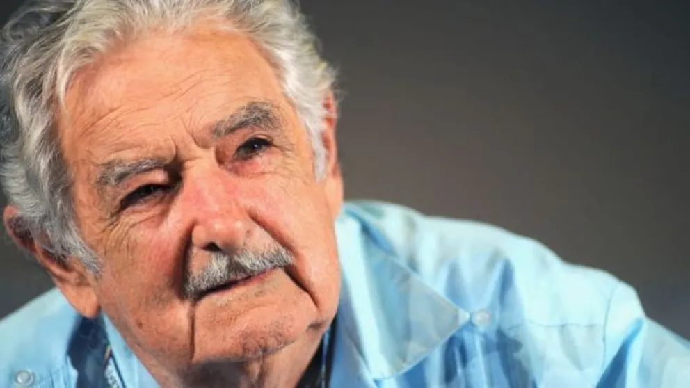 Estado argentino condecoró a Pepe Mujica con la Orden del Libertador San Martín