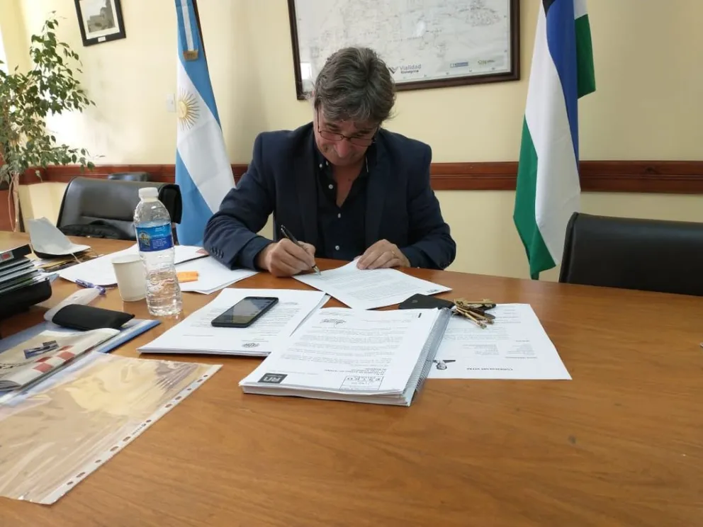 Tras las críticas recibidas, Stopiello acusó a la UOCRA de "no entender"