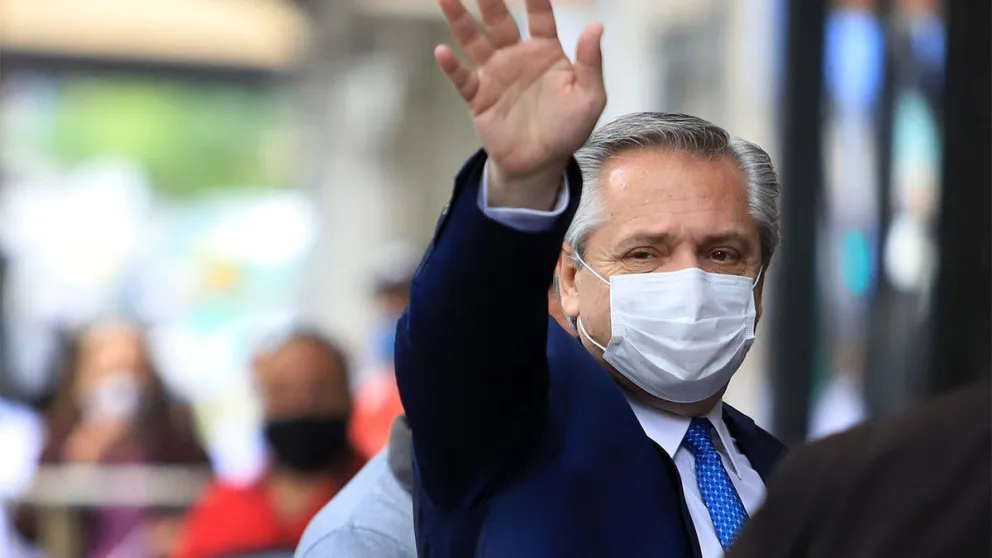 Fernández extendió el distanciamiento social hasta el 28 de febrero y con clases presenciales