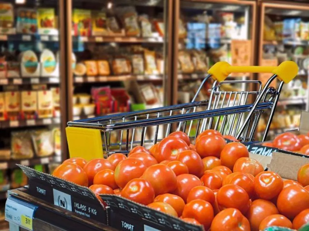 Covid: ¿hay que seguir limpiando las cosas que vienen del supermercado?