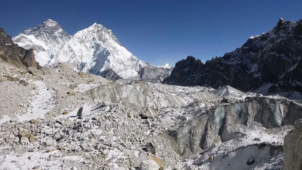 Himalaya: 18 muertos y más 200 desaparecidos tras la ruptura de un glaciar