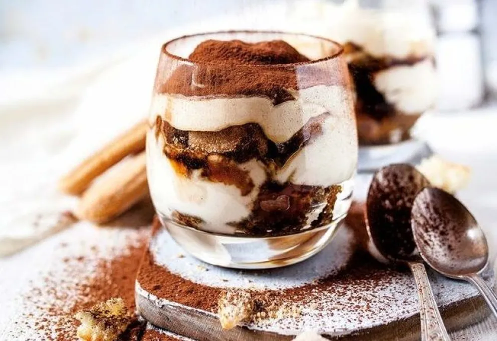 Tiramisú en vasitos: receta fácil para el Día de San Valentín