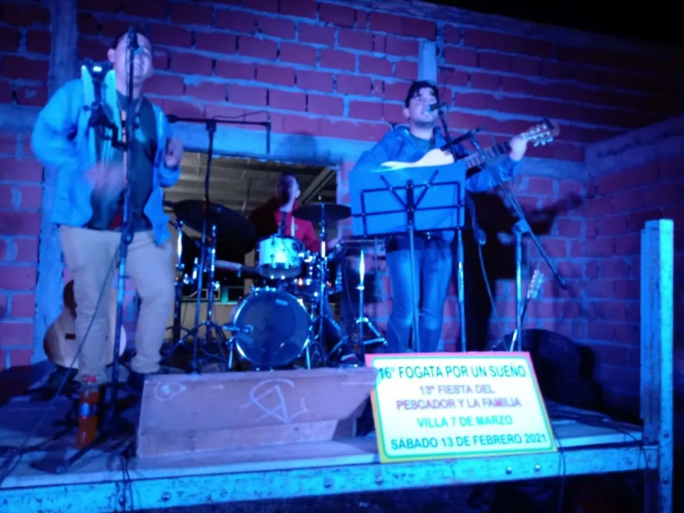 Agradable velada en "La Baliza", en la Fiesta de la Familia y el Pescador
