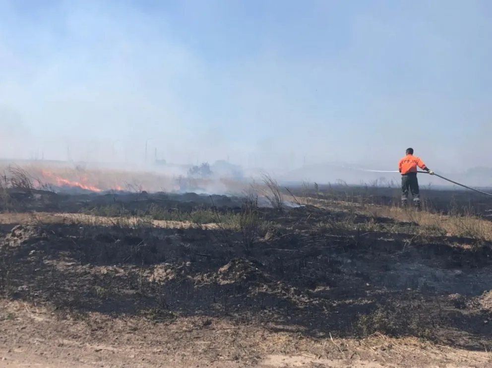 Quemas controladas que terminaron en incendios de pastizales en El Cóndor