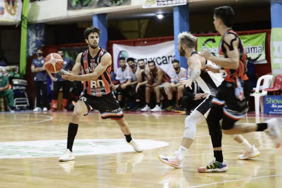 Depo Viedma y Atenas quieren extender la racha victoriosa en la Liga Argentina