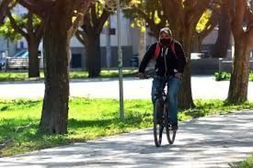 Promueven el uso de bicicletas y la creación de bicisendas en Viedma