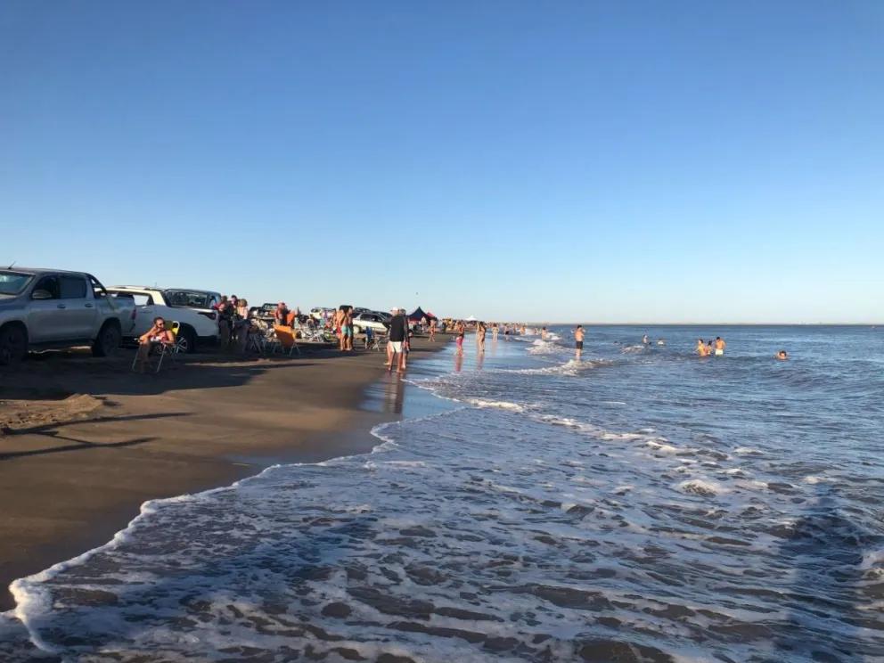 Tabla de marea de El Cóndor y zona para un fin de semana de extremo calor