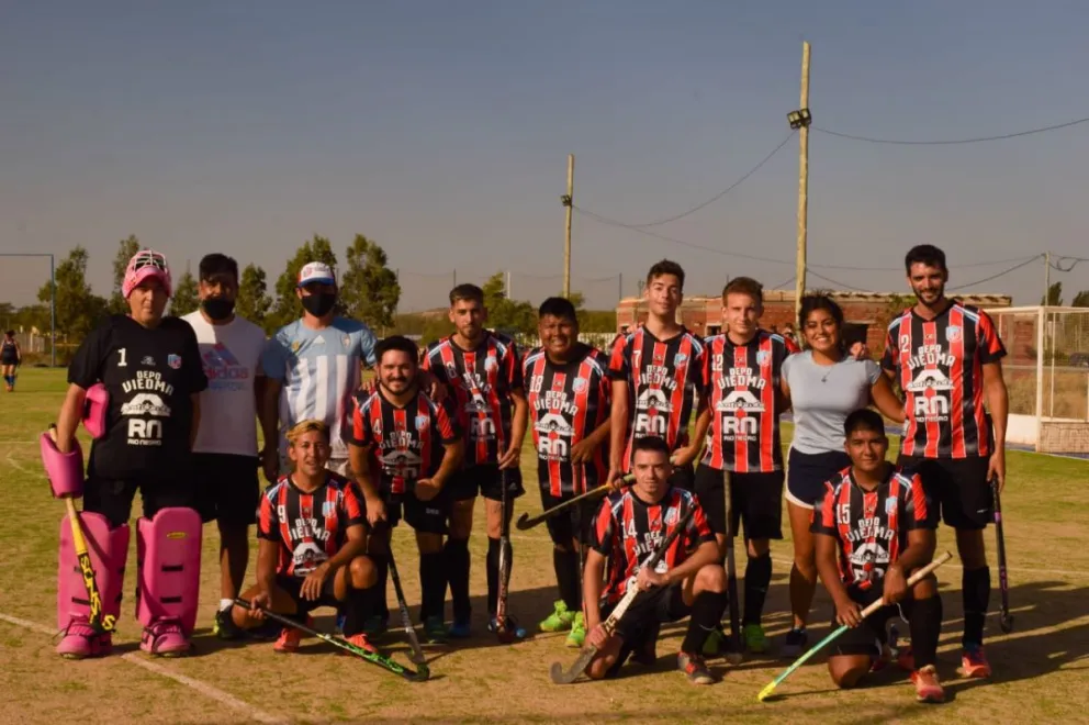 Debut histórico para el hockey sobre césped de Deportivo Viedma