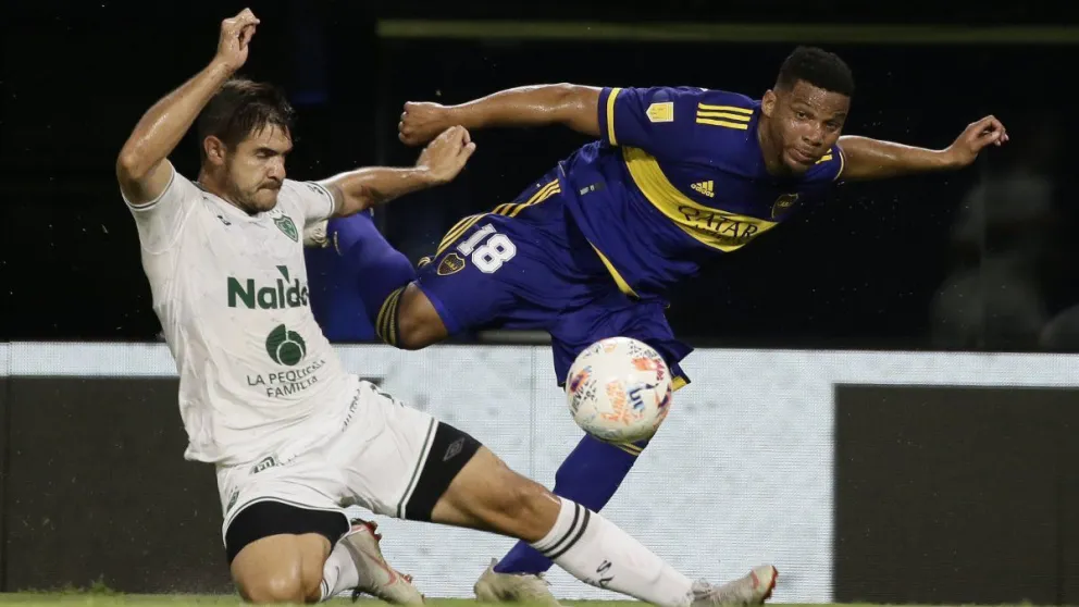 Boca debuta en la Copa Argentina ante Claypole: hora, TV y formaciones
