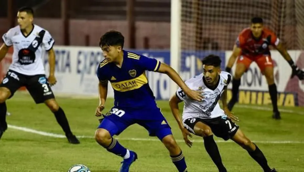 Boca le ganó con lo justo a Claypole y se clasificó