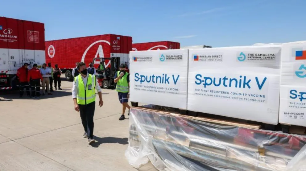 El gobierno acuerda la llegada de más dosis de Sinopharm y Sputnik V