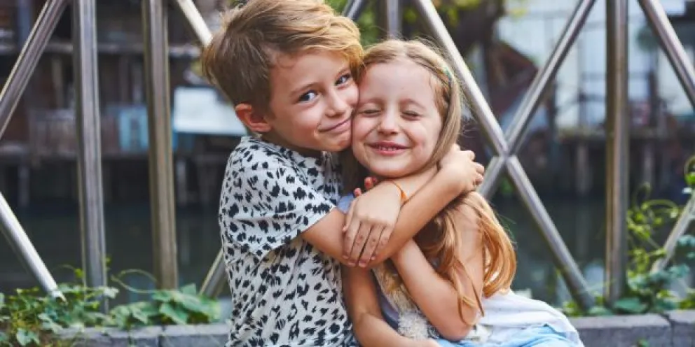 ¿Por qué se celebra el Día del hermano en Argentina?